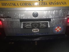 PRIJE PUTA ZA PETRINJU OŠTEĆENO VOZILO NOVOGRADIŠKOG HGSS-a