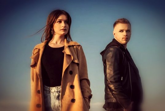 KIM VERSON ZASJALA NOVIM SINGLOM “KORAK ISPRED VREMENA” /OFFICIAL VIDEO/