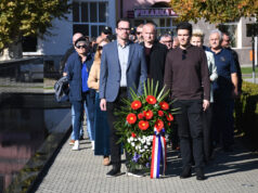 BLAGDAN SVIH SVETIH – Položeni vijenci i zapaljene svijeće za sve koji su dali živote za Hrvatsku /VIDEO/
