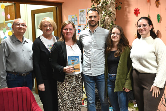 Predstavljen roman Novogradiščanina Mateja Ivičića „Pogled u sve i ništa“ /VIDEO/