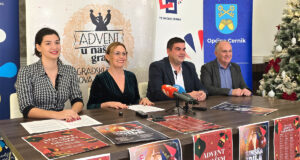 Predstavljeni programi Adventa u Novoj Gradiški i Cerniku /VIDEO/