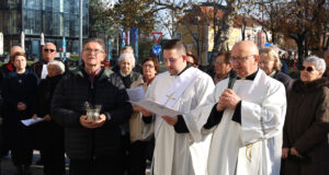 Na crkvi svete Terezije Avilske otkrivena spomen ploča u čast 1100 godina Hrvatskog kraljevstva