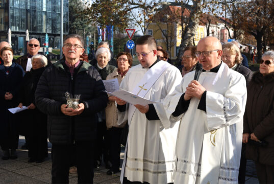 Na crkvi svete Terezije Avilske otkrivena spomen ploča u čast 1100 godina Hrvatskog kraljevstva